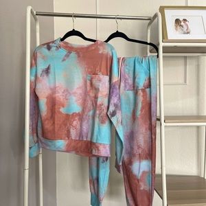 Tie dye lounge set